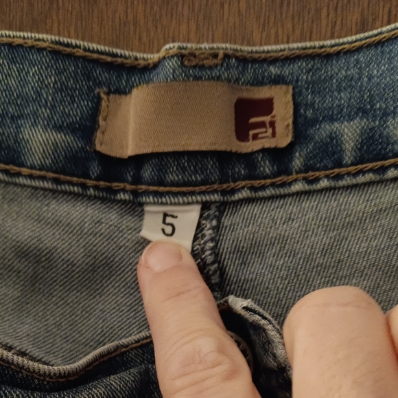 Forever 21~Retro 70's Wide Leg Bohemian Denim Jeans Low Rise - Picture 6 of 16